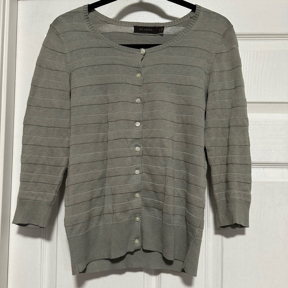 The Limited Light Green 3/4 Sleeve Cardigan Women's Size S, Small